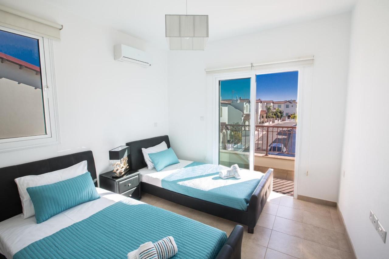 Seaspray Villa Protaras Eksteriør bilde
