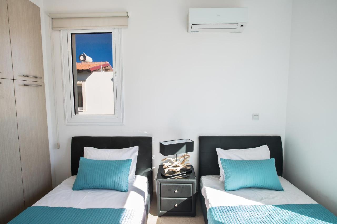 Seaspray Villa Protaras Eksteriør bilde